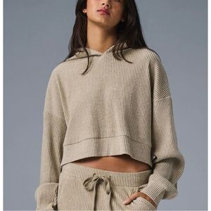 Alo Yoga Muse Cropped Ribbed Hoodie